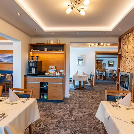 Wellnesshotel Hohenrodt فندق