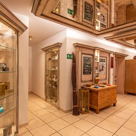 מלון Wellnesshotel Hohenrodt 4*