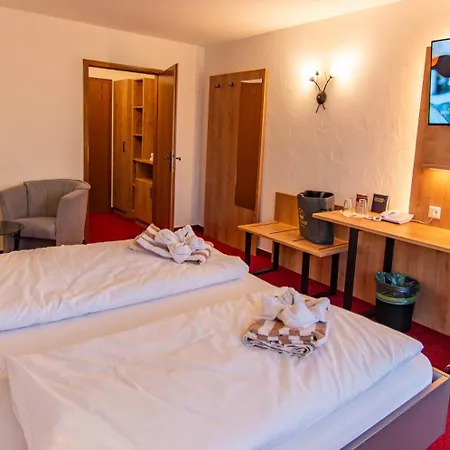 Wellnesshotel Hohenrodt Hotel 4*