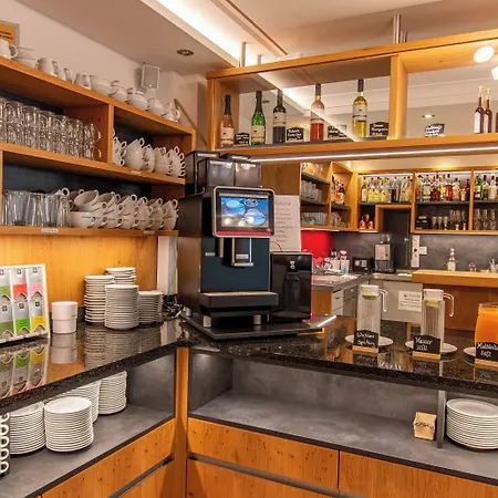 Wellnesshotel Hohenrodt 酒店 4*