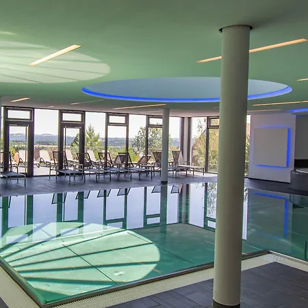 فندق Wellnesshotel Hohenrodt 4*