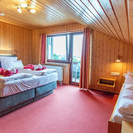 Wellnesshotel Hohenrodt فندق Loßburg