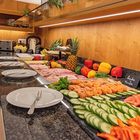 Hotel Wellnesshotel Hohenrodt 4*